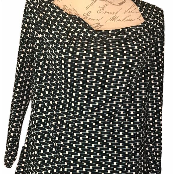 Liz Claiborne Medium Long Sleeve Blouse - Picture 4 of 16